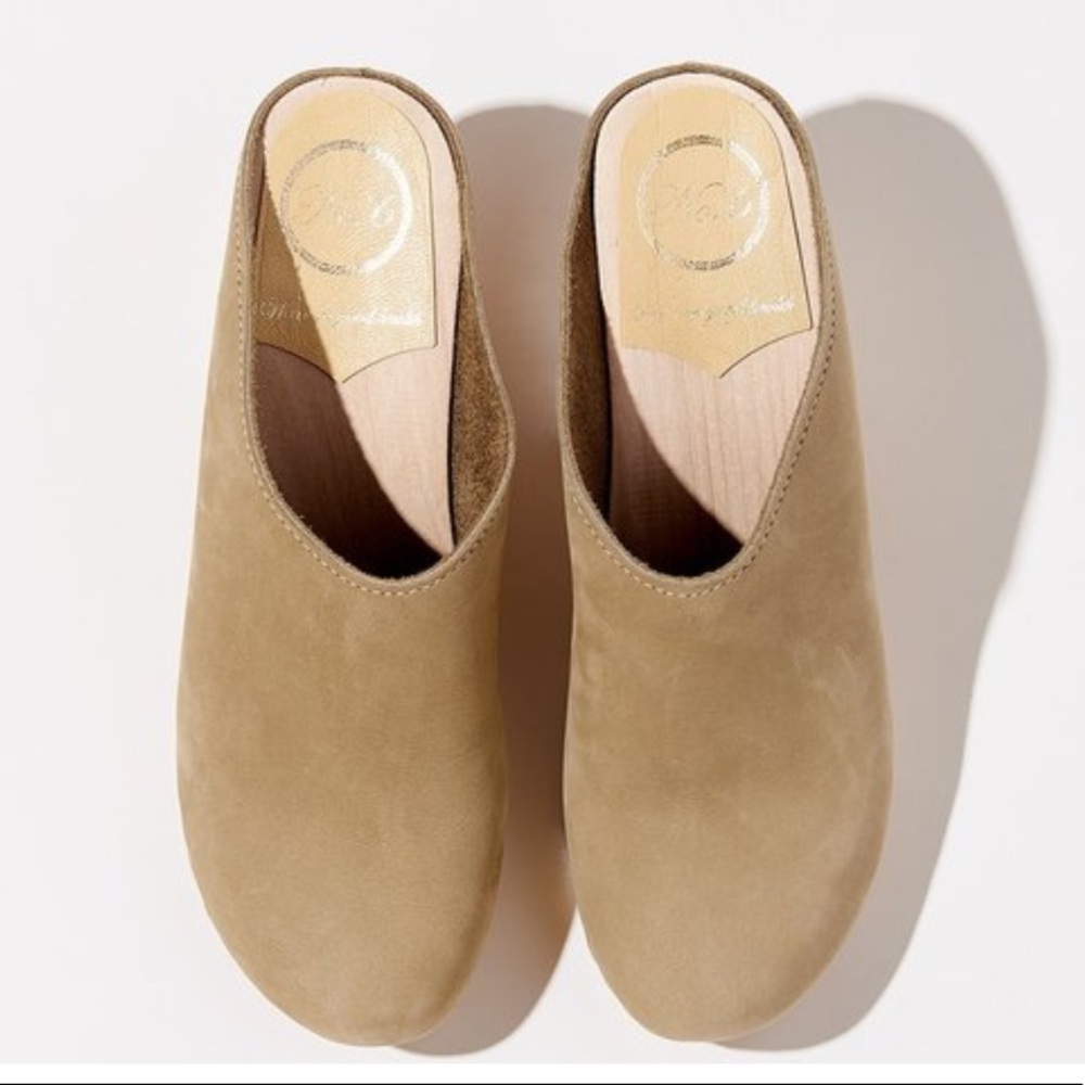 No. 6 New School Clog on Wedge- Celery 42